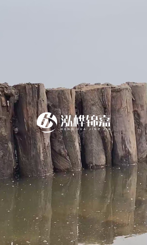 松木樁圍堰如何施工才能保證穩(wěn)固性？專業(yè)打樁隊一步步教你！