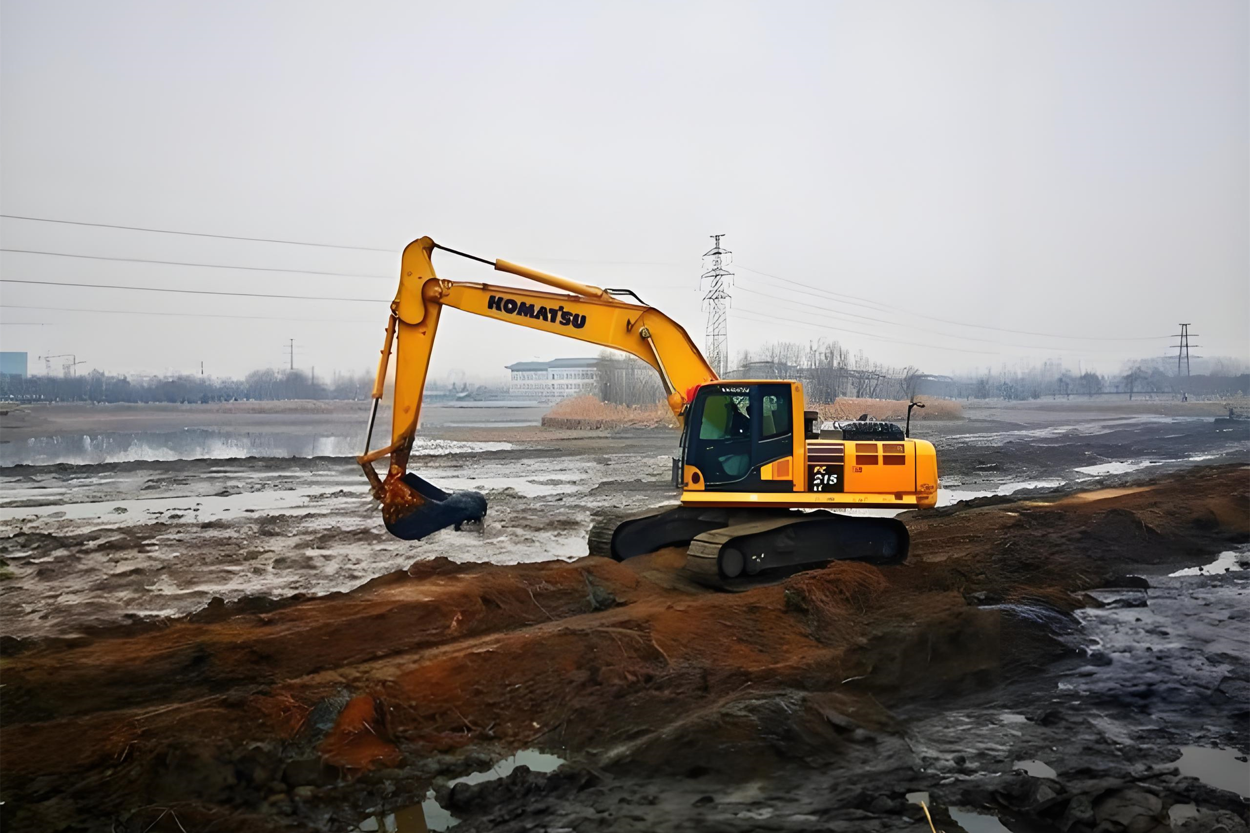 貴州水挖清淤團(tuán)隊(duì)泓樺錦嘉-挖機(jī)河道清淤怎么干？