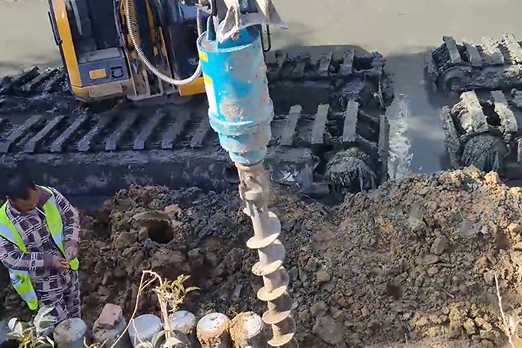 水泥樁批發(fā)廠家泓樺錦嘉-水泥仿木樁樁徑怎么確定？