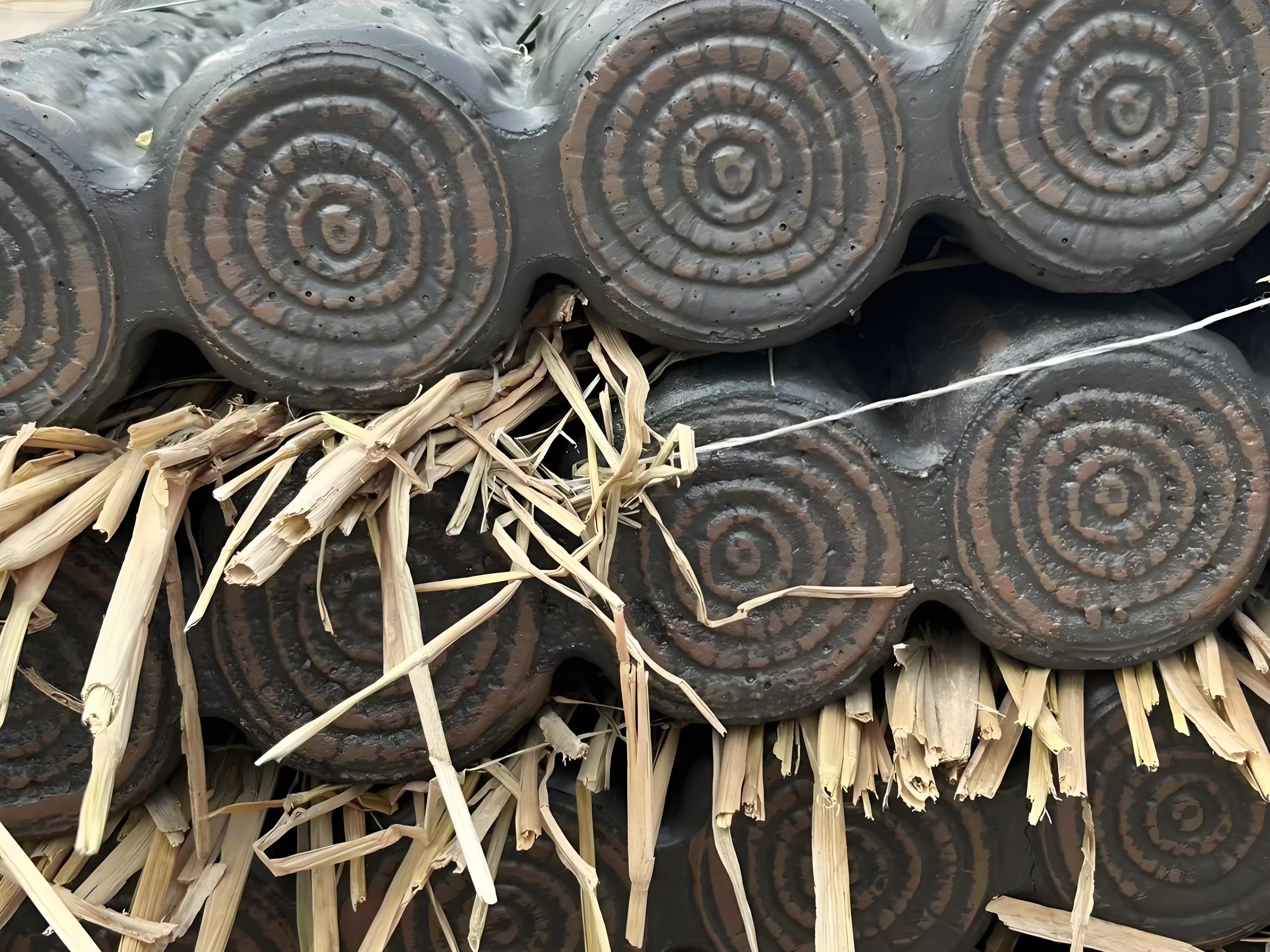 水泥樁批發(fā)廠家泓樺錦嘉-水泥仿木樁的壽命比實木樁長多少年？